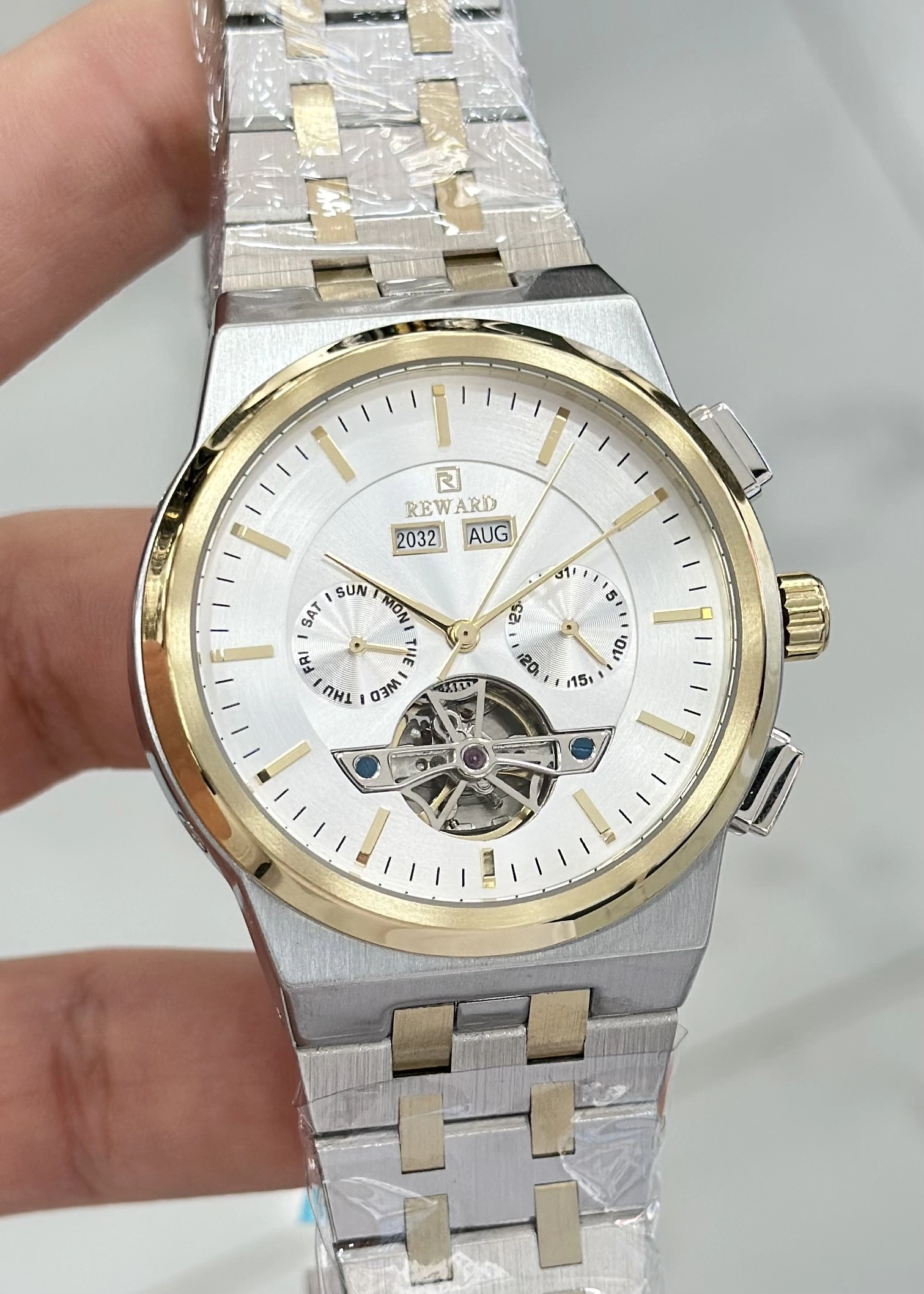 Reward Çelik Kordon Fonksiyonlu Su Geçirmez Orijinal 2 Yıl Garantili Erkek Kol Saati ILK.95