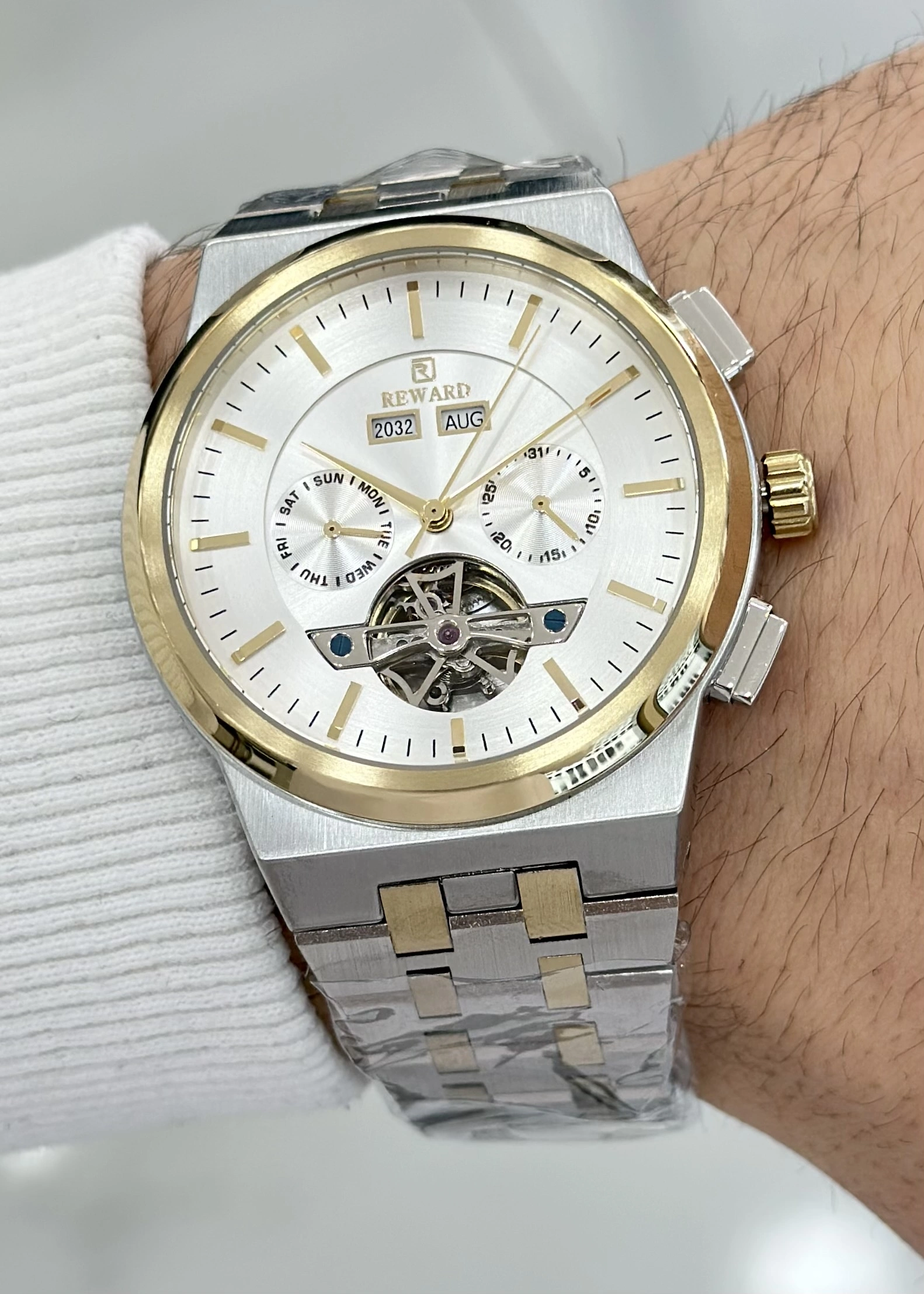 Reward Çelik Kordon Fonksiyonlu Su Geçirmez Orijinal 2 Yıl Garantili Erkek Kol Saati ILK.95