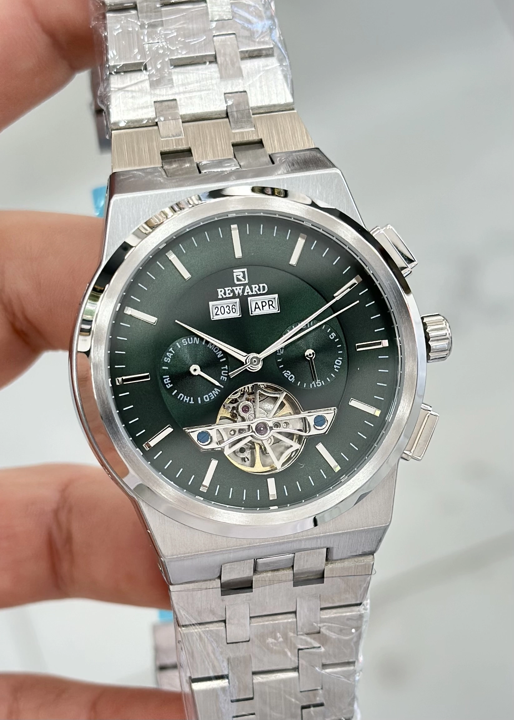 Reward Çelik Kordon Fonksiyonlu Yeşil kadran Su Geçirmez Orijinal 2 Yıl Garantili Erkek Kol Saati ILK.94