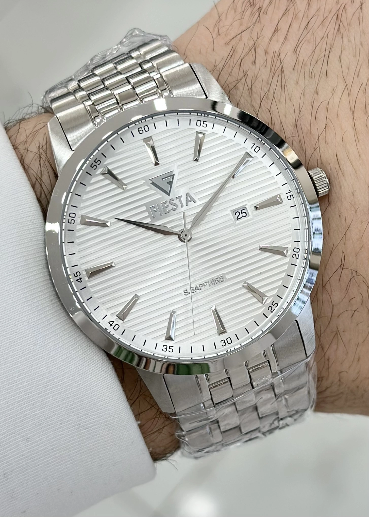 HEDİYELİK FİESTA ÇELİK KORDON SU GEÇİRMEZ RENK ATMAZ BEYAZ KADRAN ORJİNAL 2 YIL GARANTİLİ ERKEK KOL SAATİ