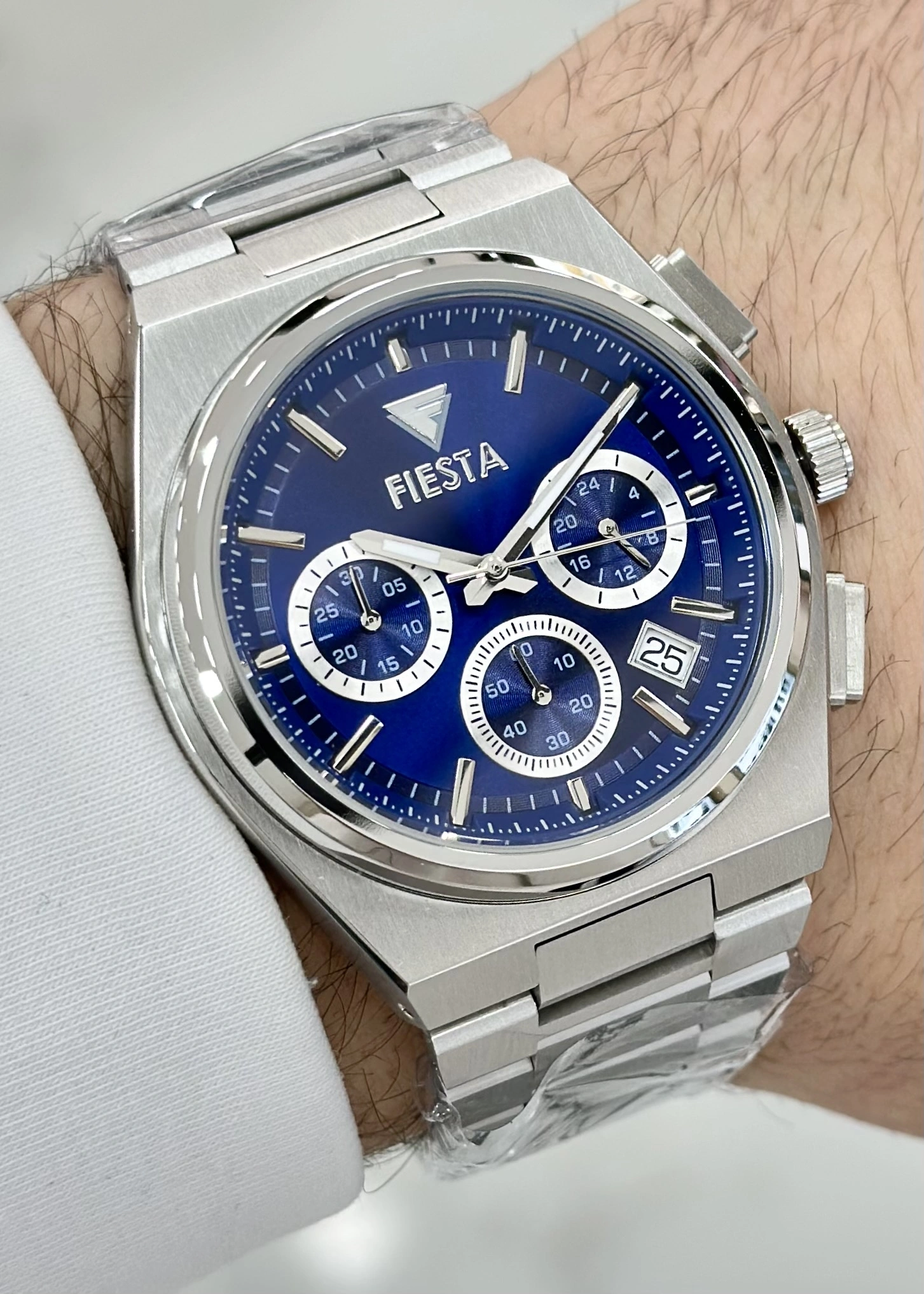 FİESTA FONKSİYONLU ÇELİK KORDON LACİVERT KADRAN ORJİNAL 2 YIL GARANTİLİ SU GEÇİRMEZ HEDİYELİK ERKEK KOL SAATİ