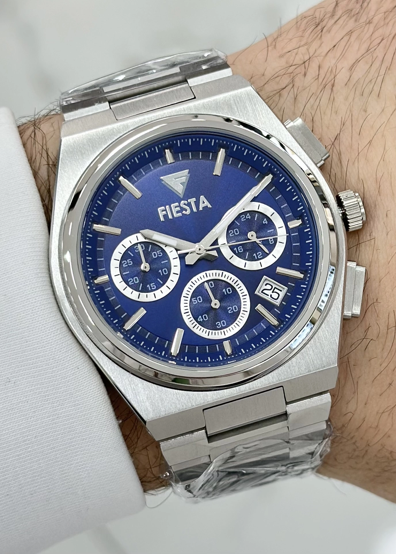 FİESTA FONKSİYONLU ÇELİK KORDON LACİVERT KADRAN ORJİNAL 2 YIL GARANTİLİ SU GEÇİRMEZ HEDİYELİK ERKEK KOL SAATİ