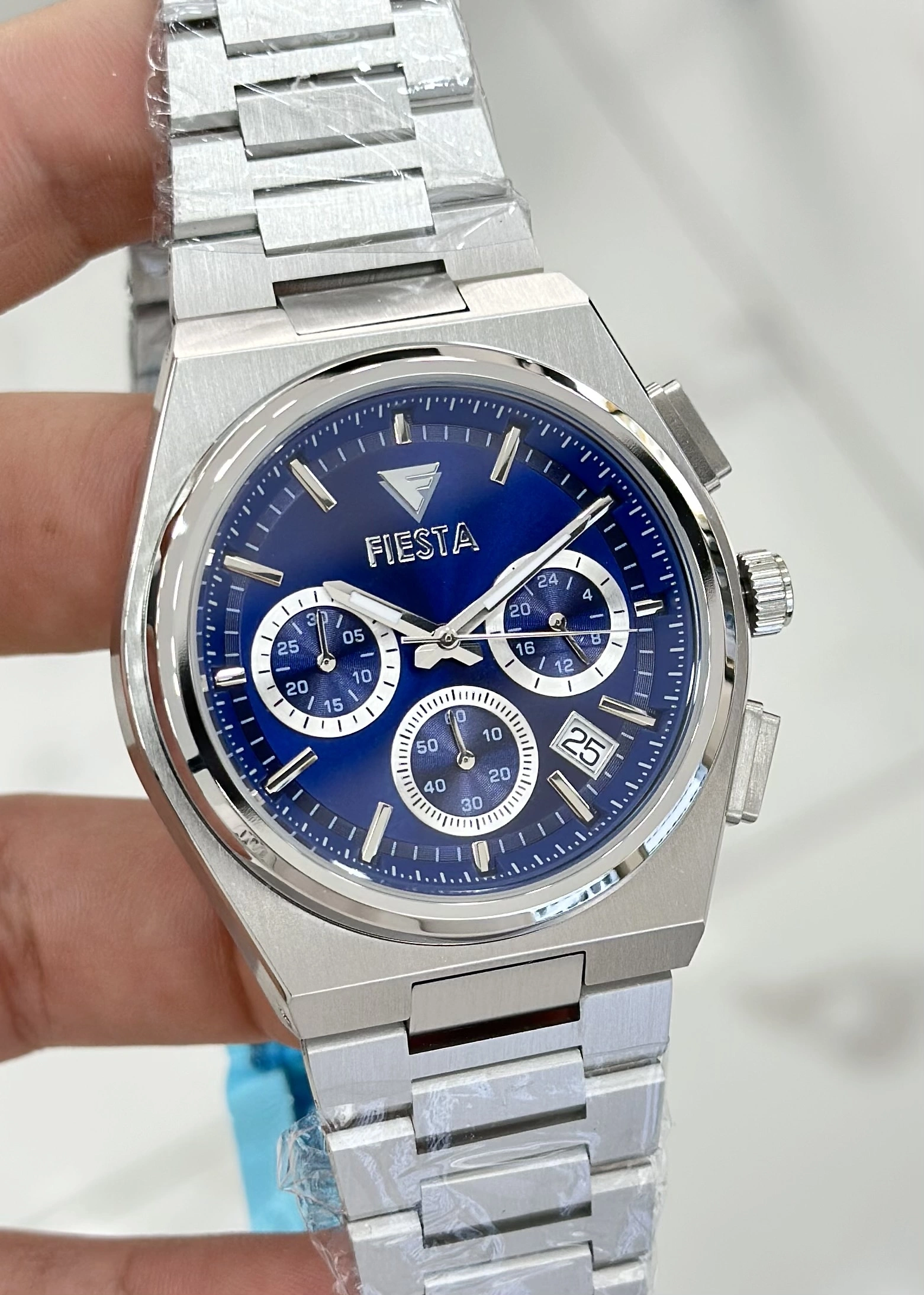 FİESTA FONKSİYONLU ÇELİK KORDON LACİVERT KADRAN ORJİNAL 2 YIL GARANTİLİ SU GEÇİRMEZ HEDİYELİK ERKEK KOL SAATİ
