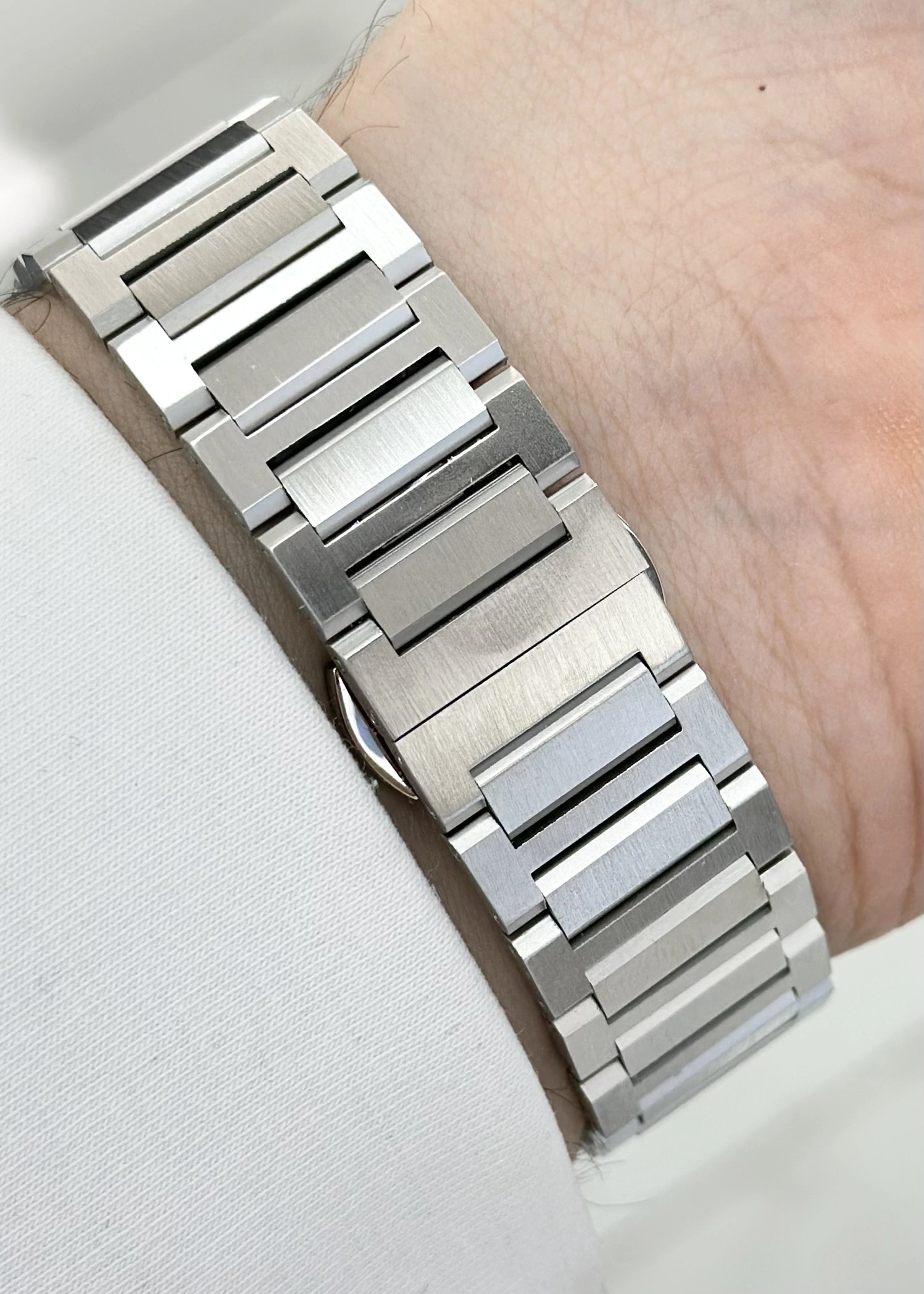 FİESTA FONKSİYONLU ÇELİK KORDON LACİVERT KADRAN ORJİNAL 2 YIL GARANTİLİ SU GEÇİRMEZ HEDİYELİK ERKEK KOL SAATİ