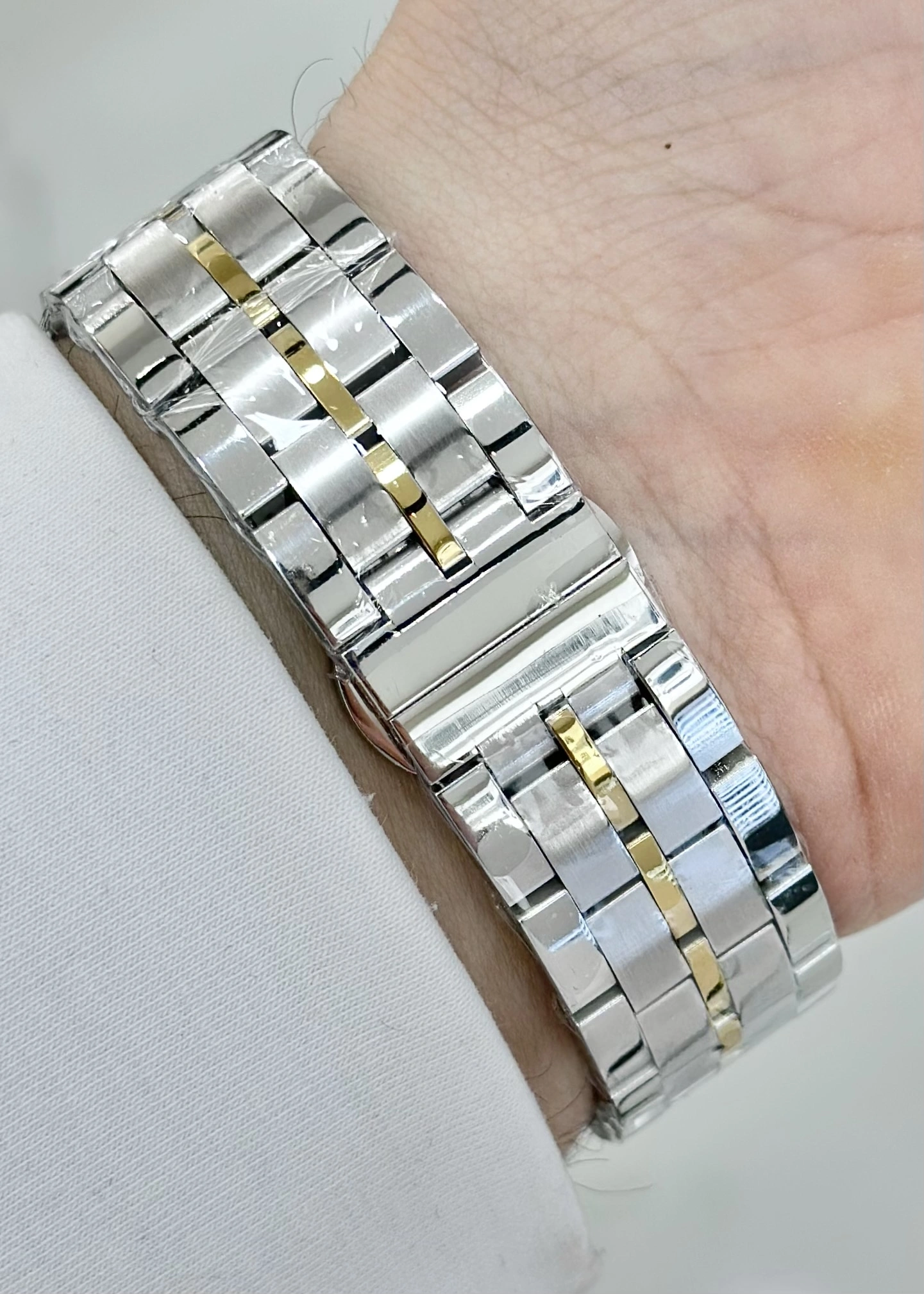 FİESTA ORJİNAL 2 YIL GARANTİLİ ÇELİK KORDON RENK ATMAZ BEYAZ KADRANLI RAKAMLI HEDİYELİK ERKEK KOL SAATİ