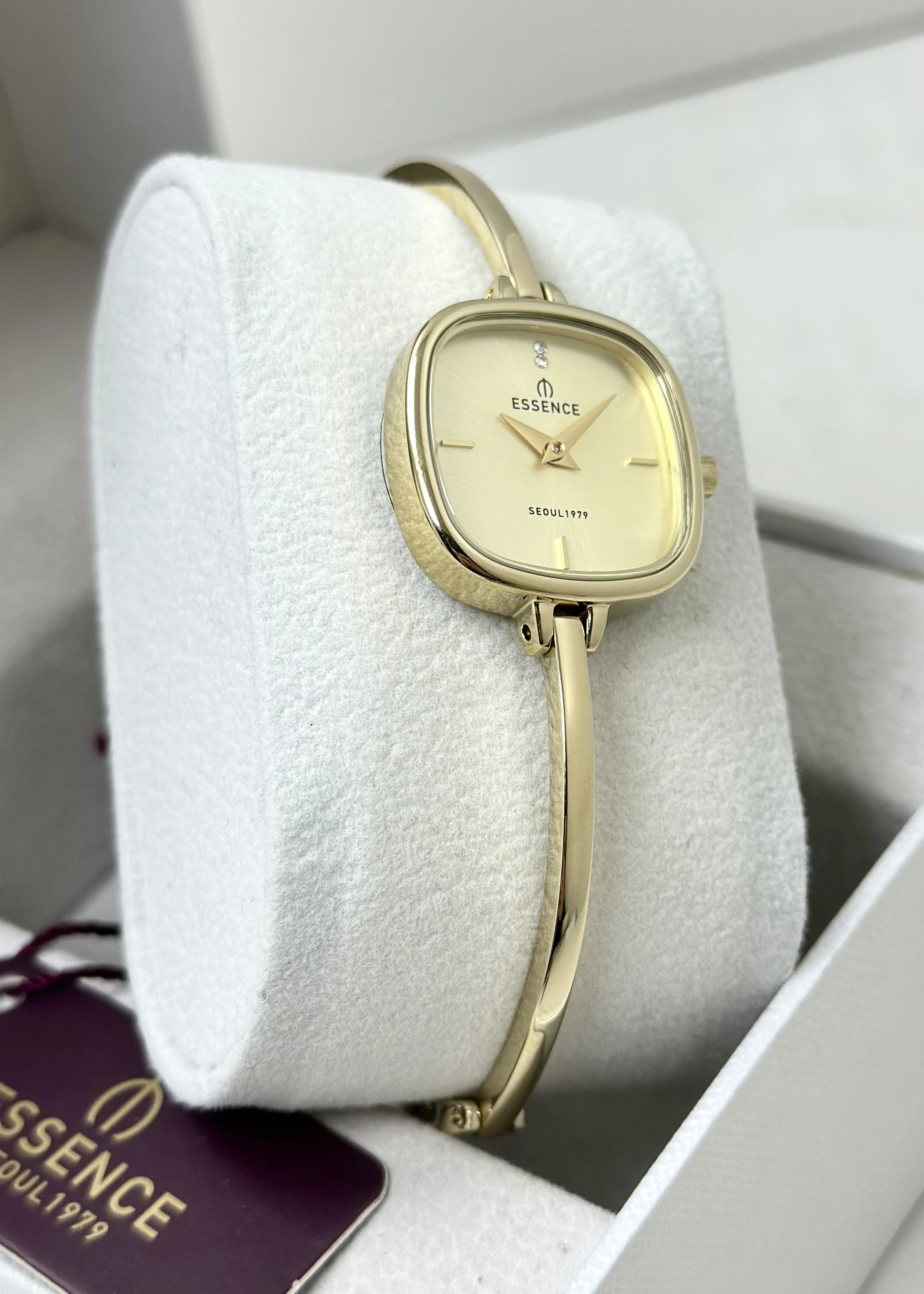 Essence Çelik Kordon Orijinal Su Geçirmez Kare Kadın Kol Saati ILK.110