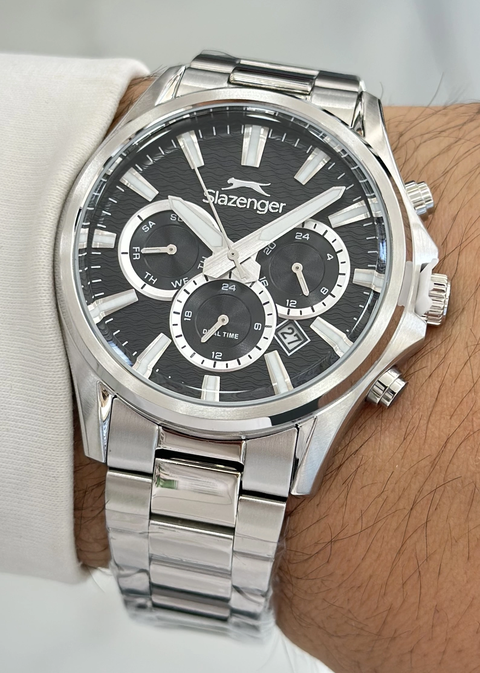 Slazenger Çelik Kordon Fonksiyonlu Su Geçirmez Siyah Kadran Hediyelik Erkek Kol Saati ILK.60135