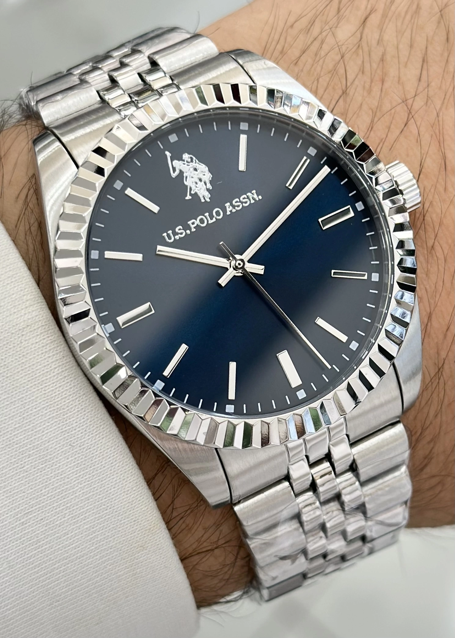 U.S.POLO ASSN Çelik Kordon 5Atm Suya Dayanıklı 2 Yıl Garantili Erkek Kol Saati USPA1111-02