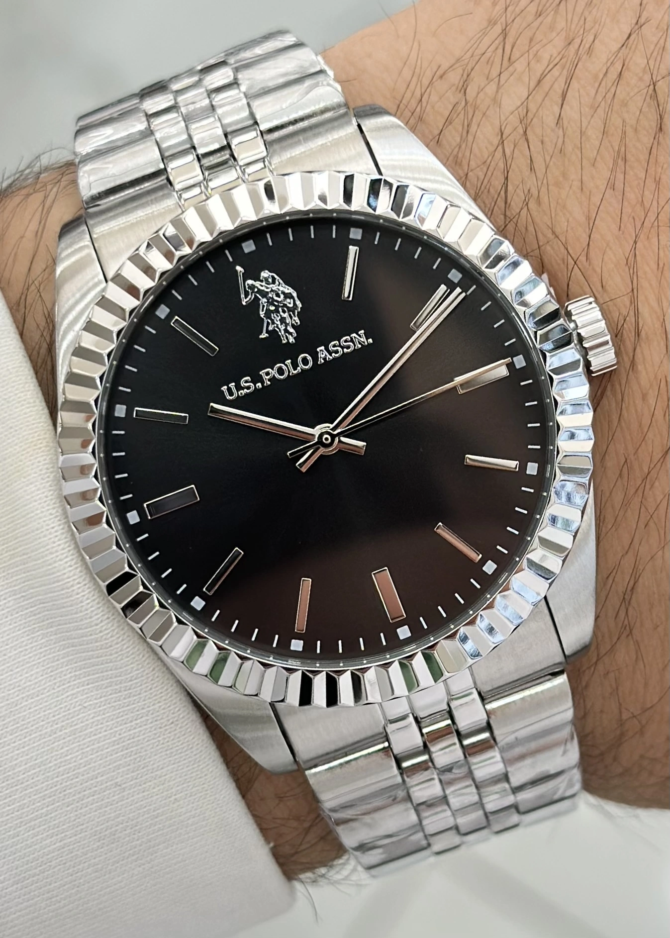 U.S.POLO ASSN Çelik Kordon 5Atm Suya Dayanıklı 2 Yıl Garantili Erkek Kol Saati USPA1111-05