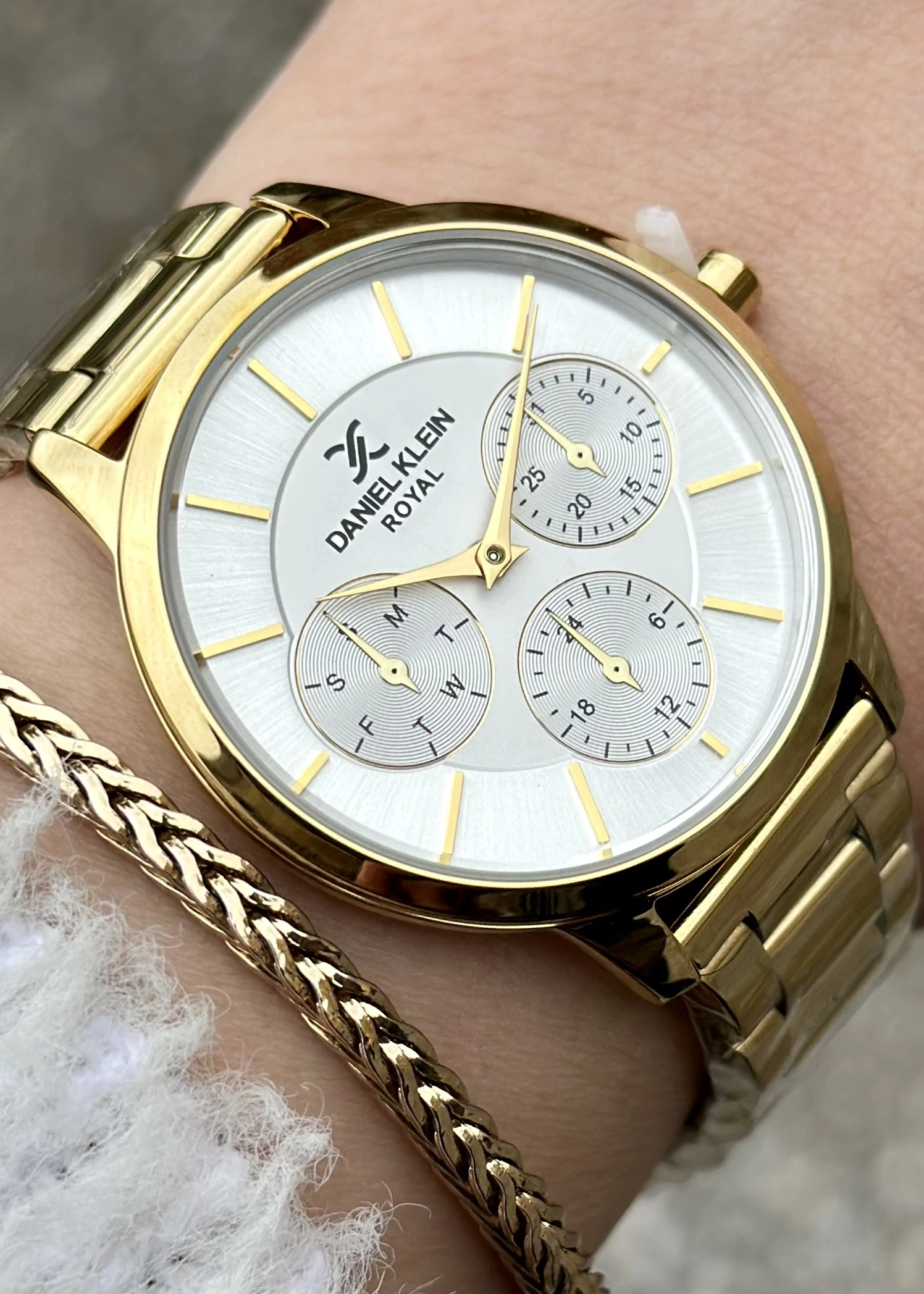 Daniel Klein Çelik Kordon Gold Bayan Kol Saati