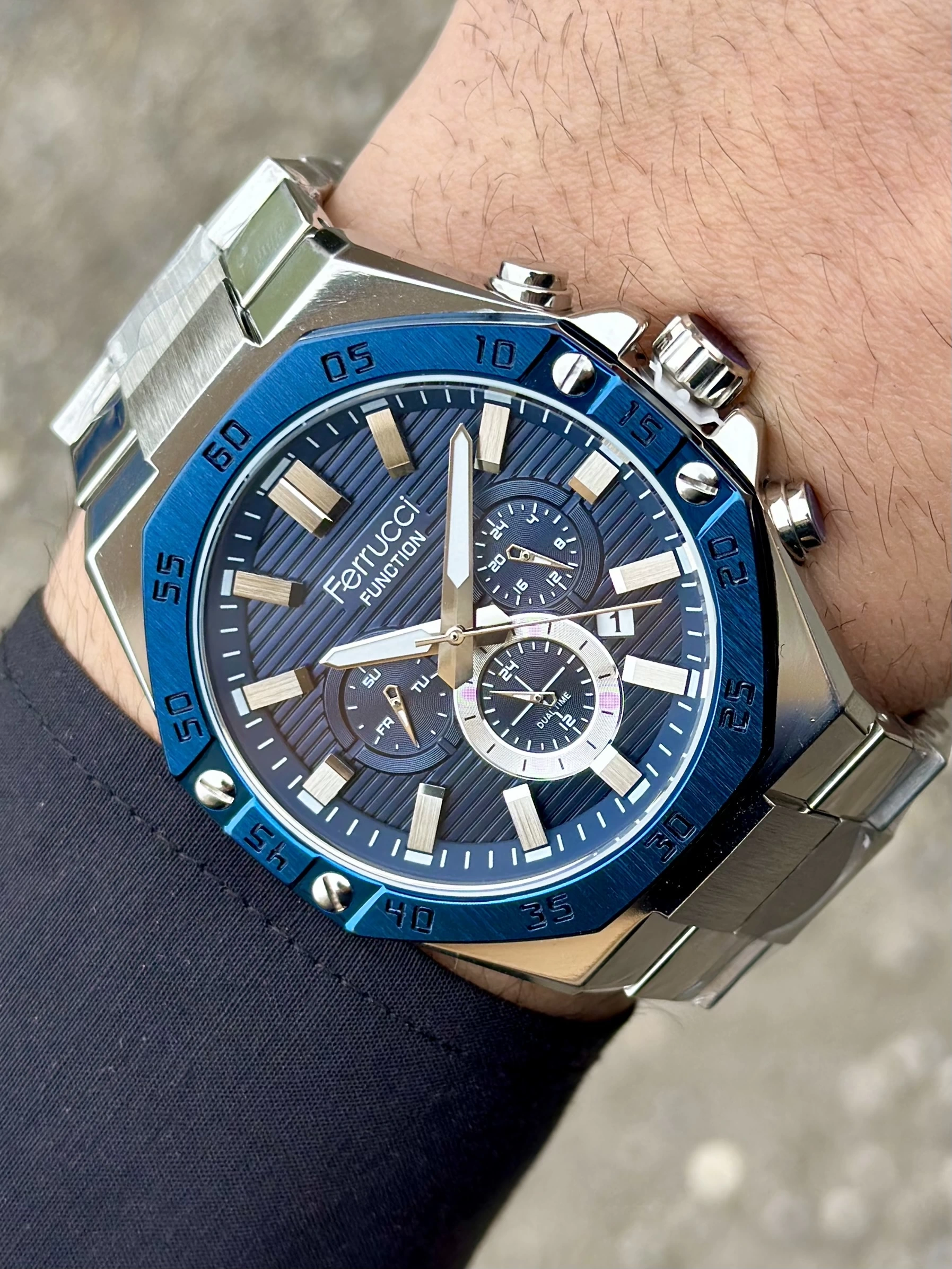 Ferrucci Gümüş Renk Çelik Kordon Lacivert Kadran Erkek Kol Saati