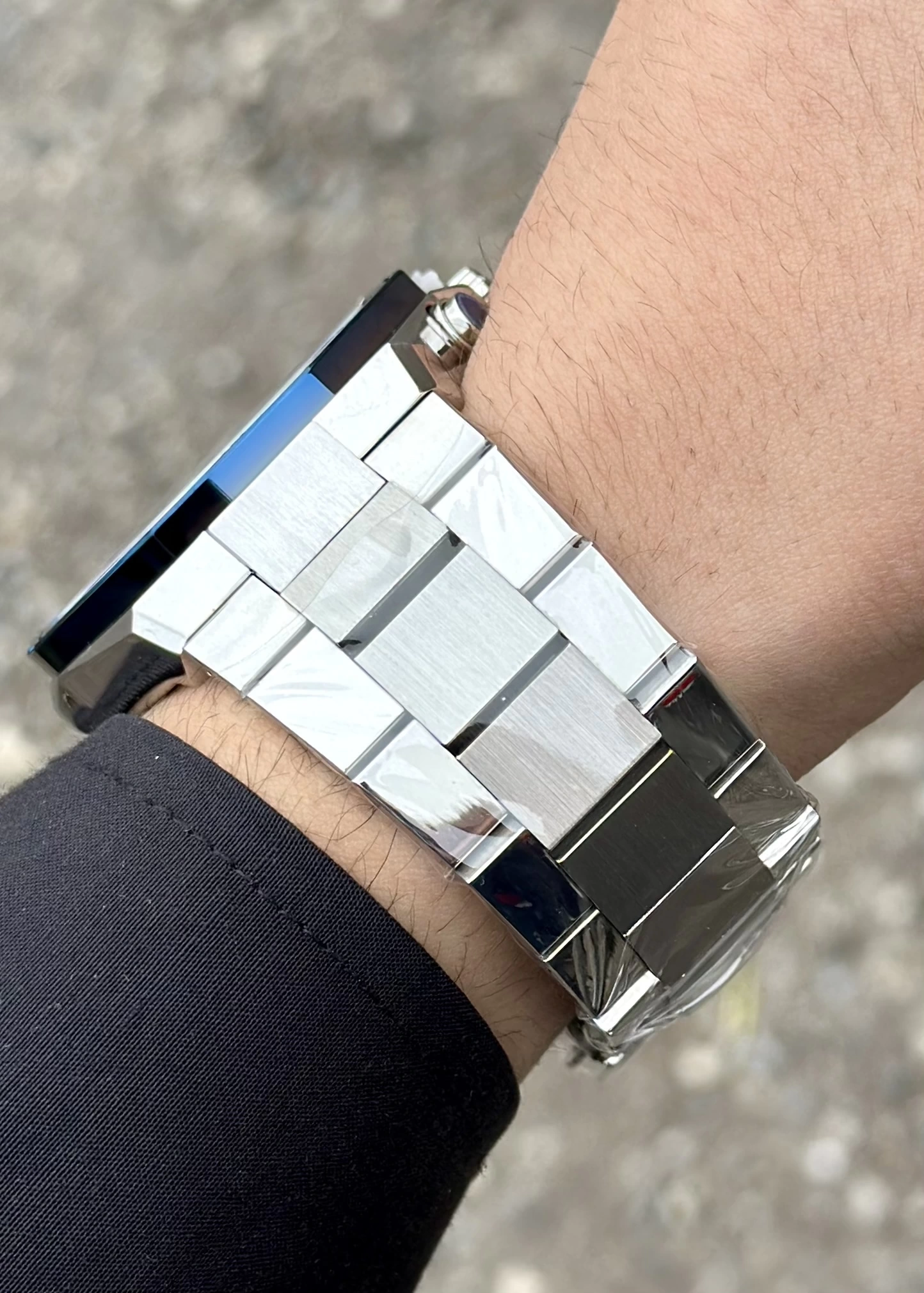 Ferrucci Gümüş Renk Çelik Kordon Lacivert Kadran Erkek Kol Saati