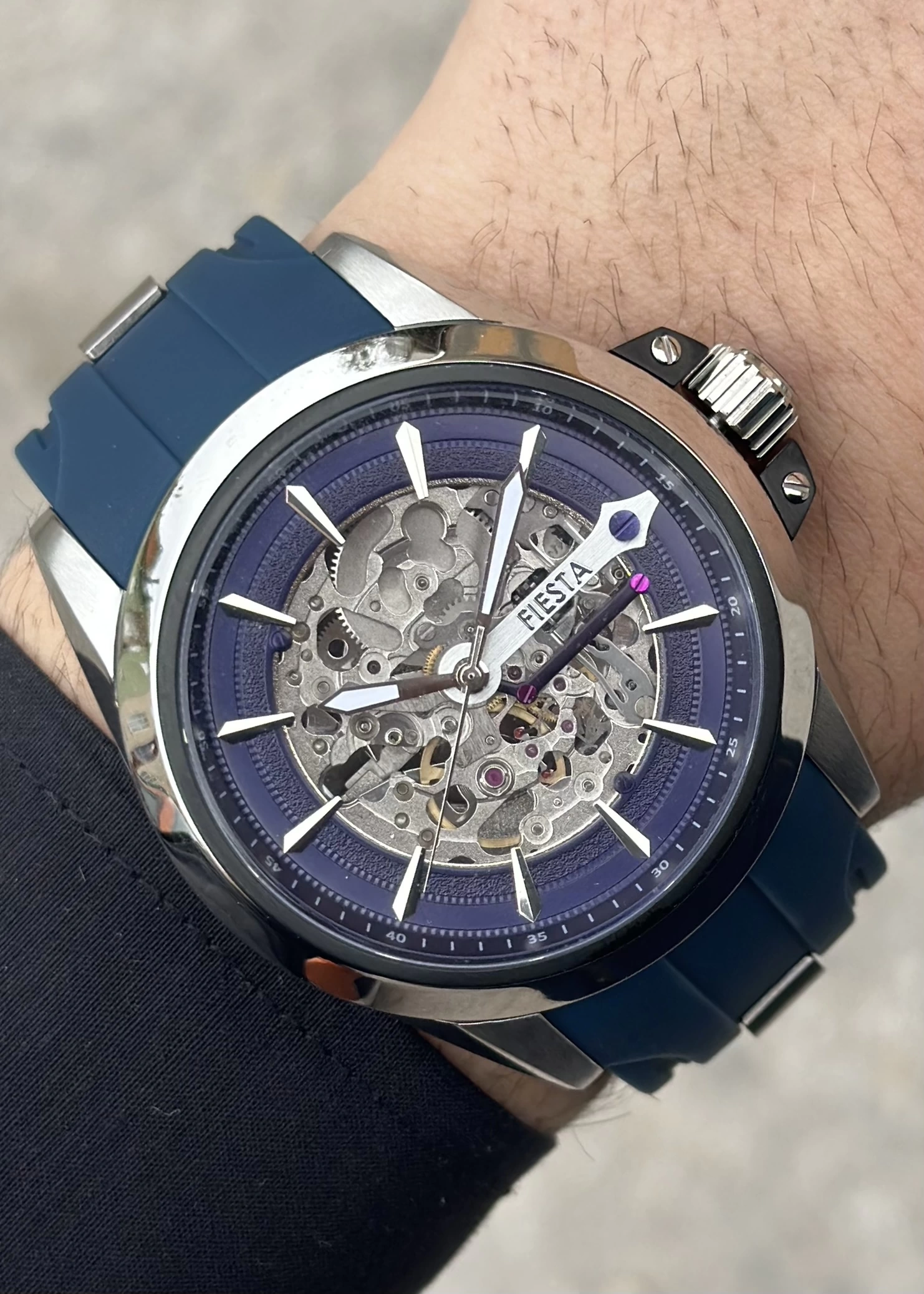 Fiesta Lacivert Silikon Kordon Erkek Kol Saati