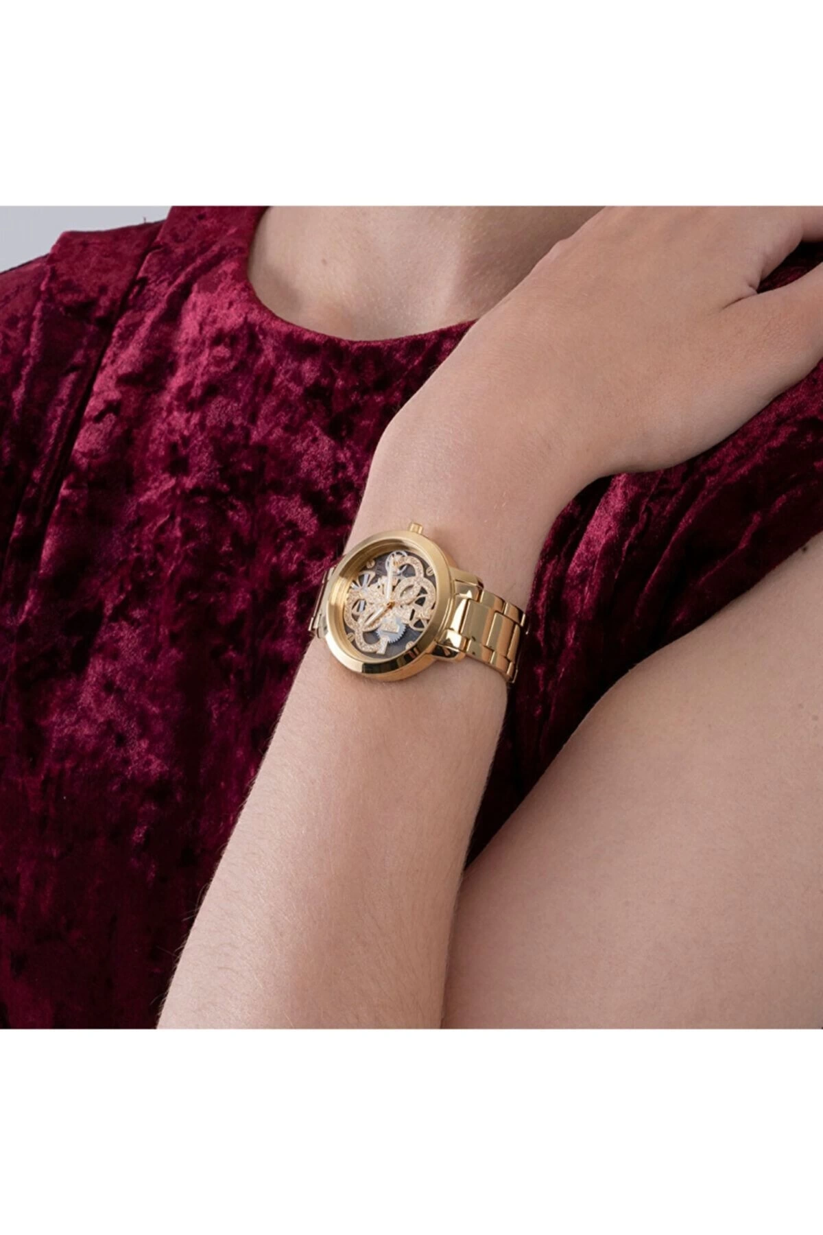 Guess GUGW0300L2 Kadın Kol Saati