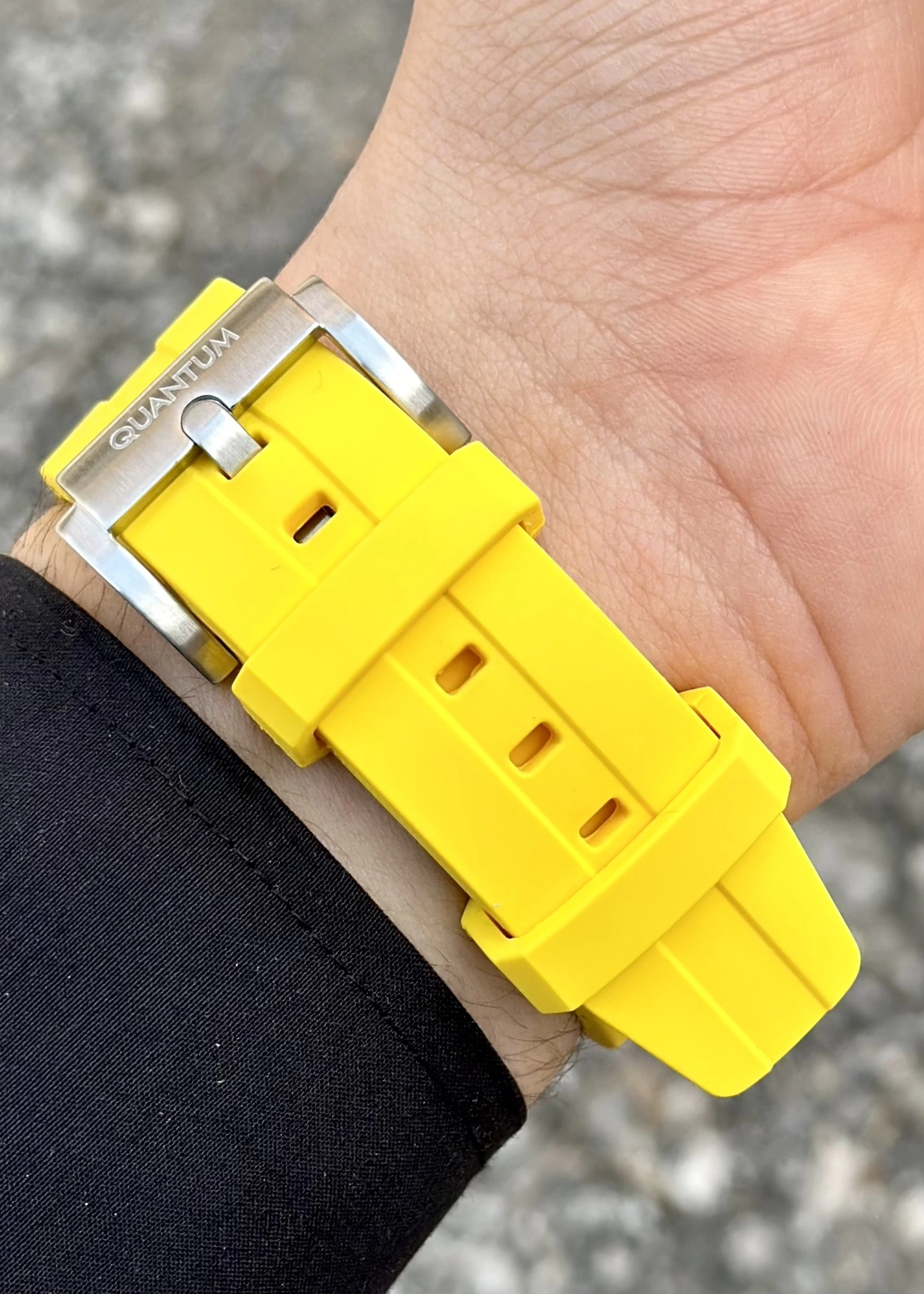 Quantum Sarı Silikon Kordon Erkek Kol Saati