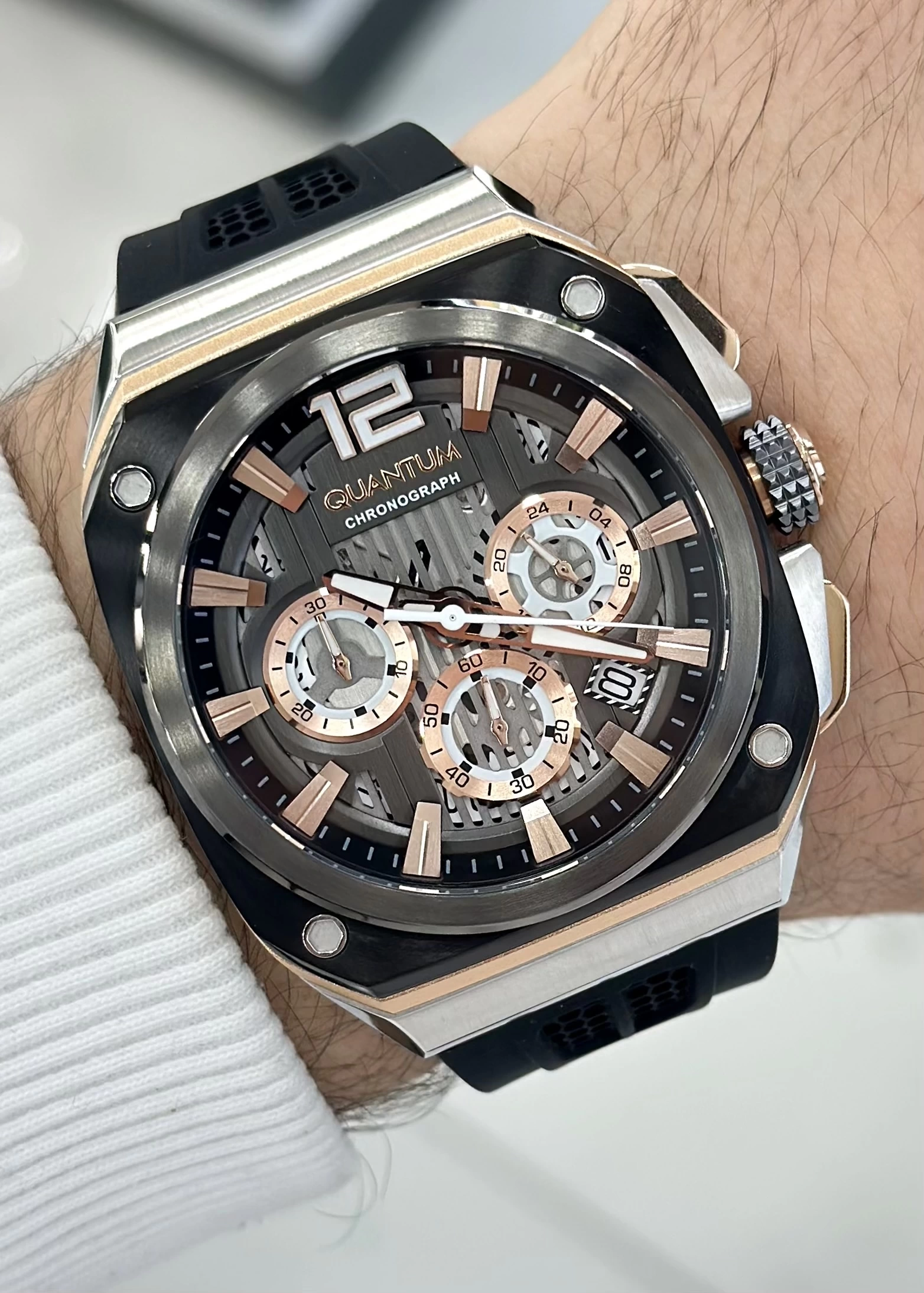 Quantum Silikon Kordon Fonksiyonlu Erkek Kol Saati