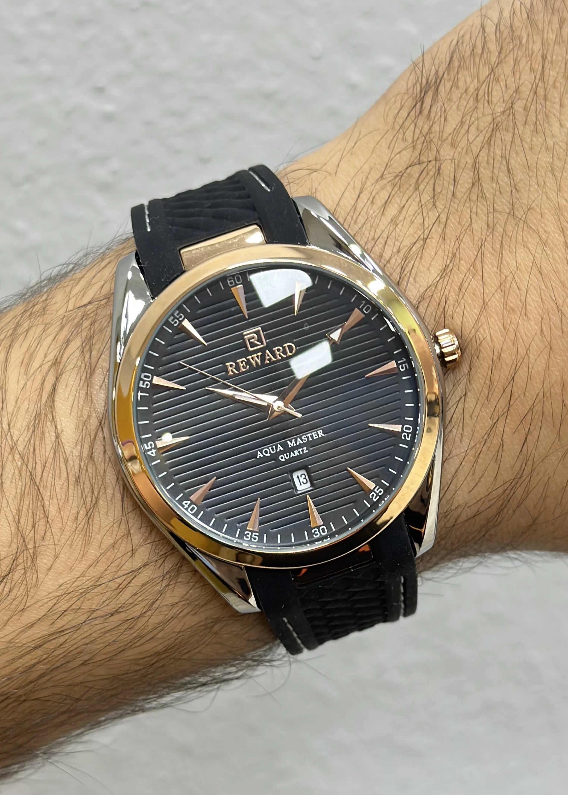 Reward Siyan Silikon Kordon Erkek Kol Saati