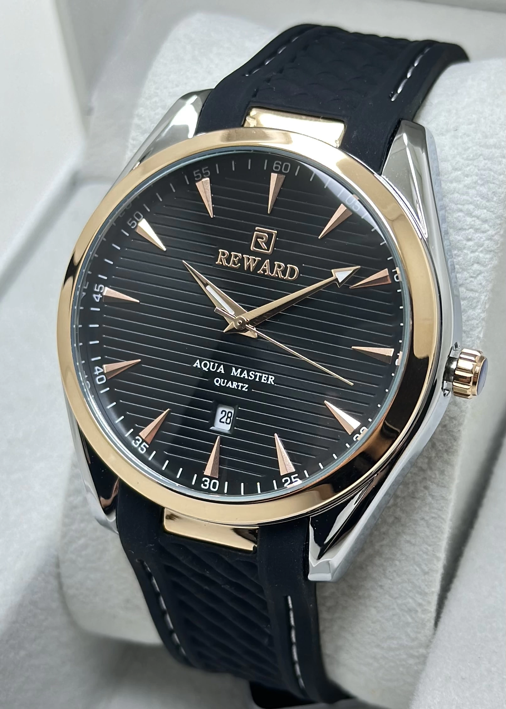 Reward Siyan Silikon Kordon Erkek Kol Saati