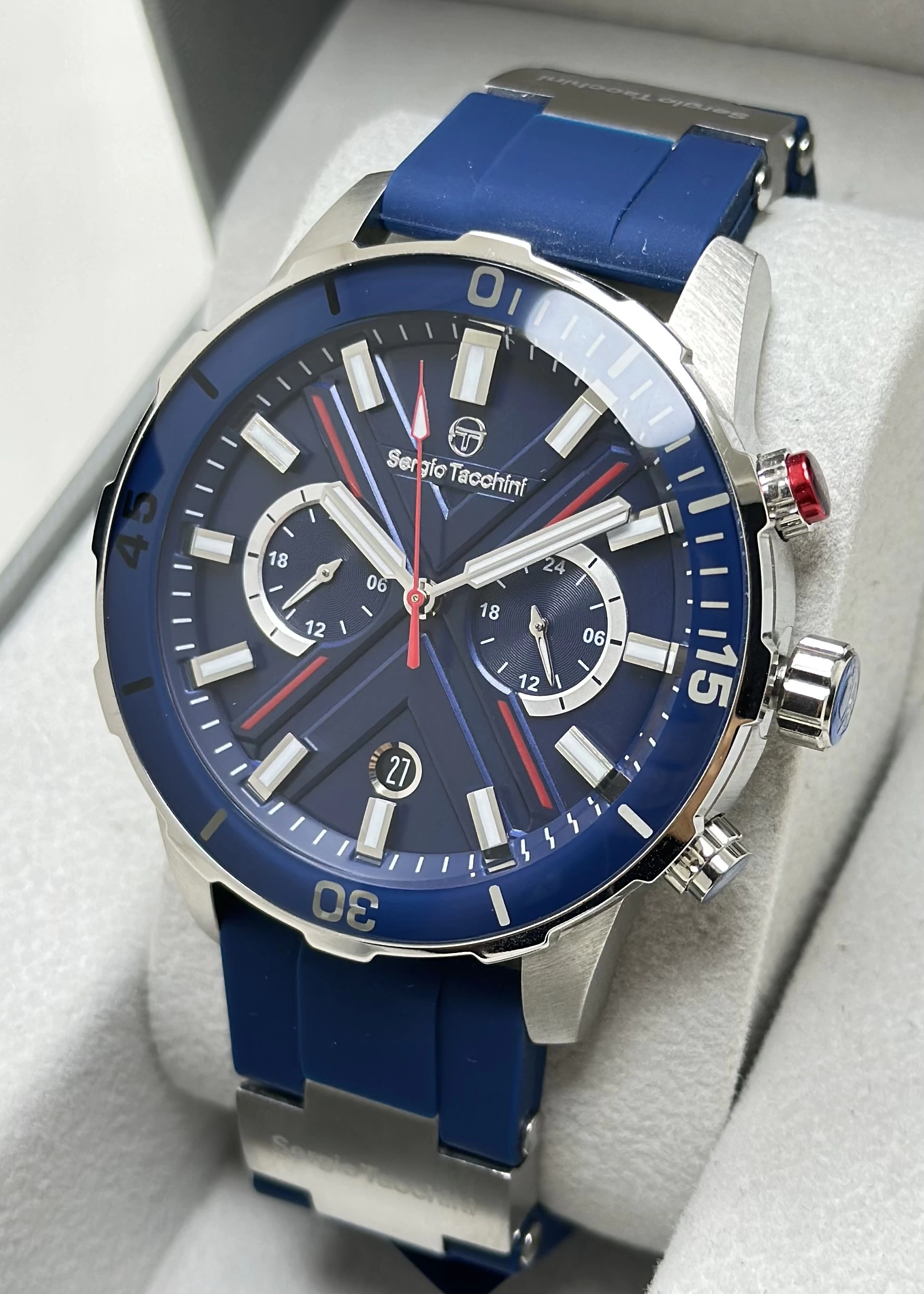 Sergio Tacchini Silikon Kordon Foknsiyonlu Erkek Kol Saati