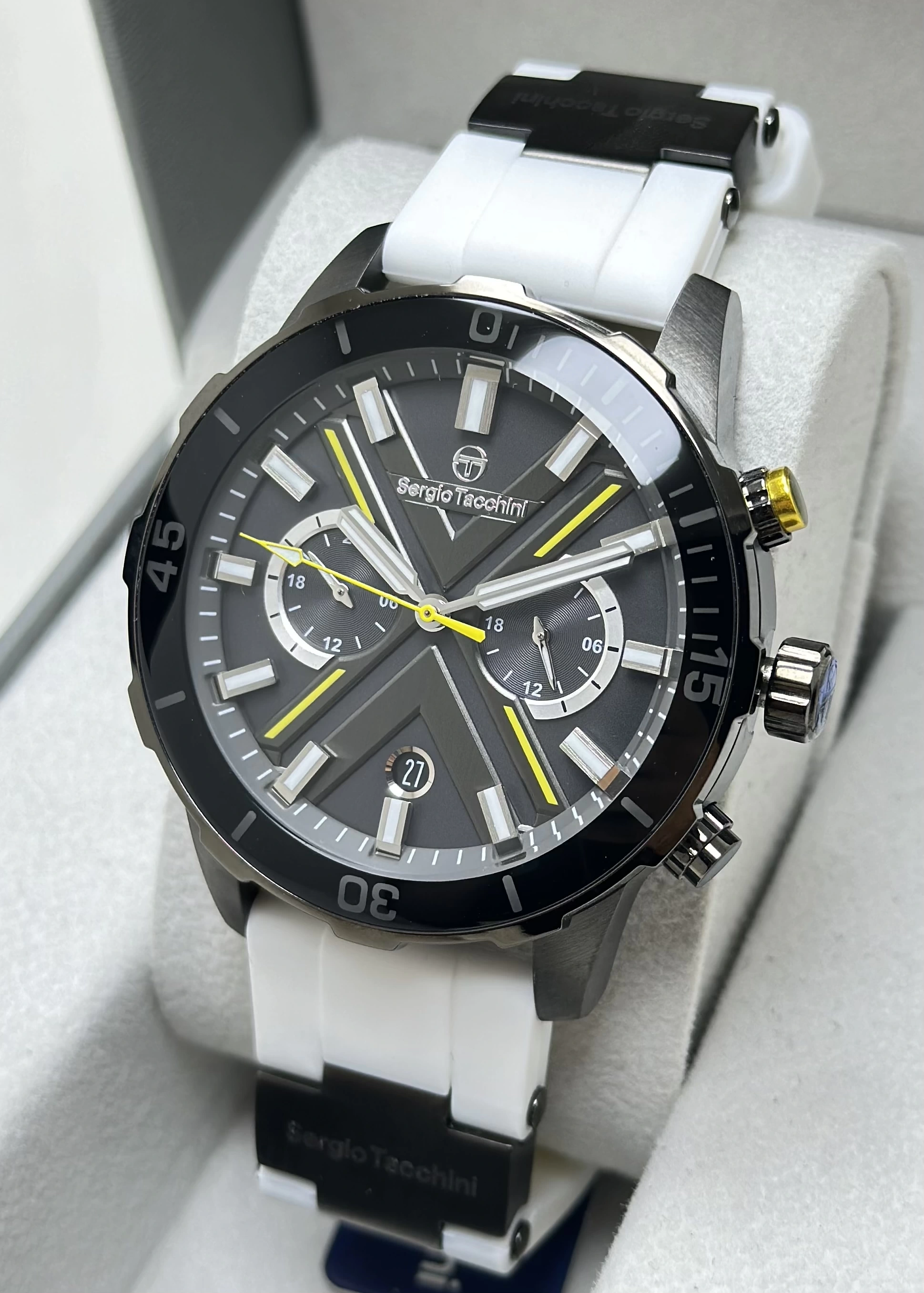 Sergio Tacchini Silikon Kordon Foknsiyonlu Erkek Kol Saati