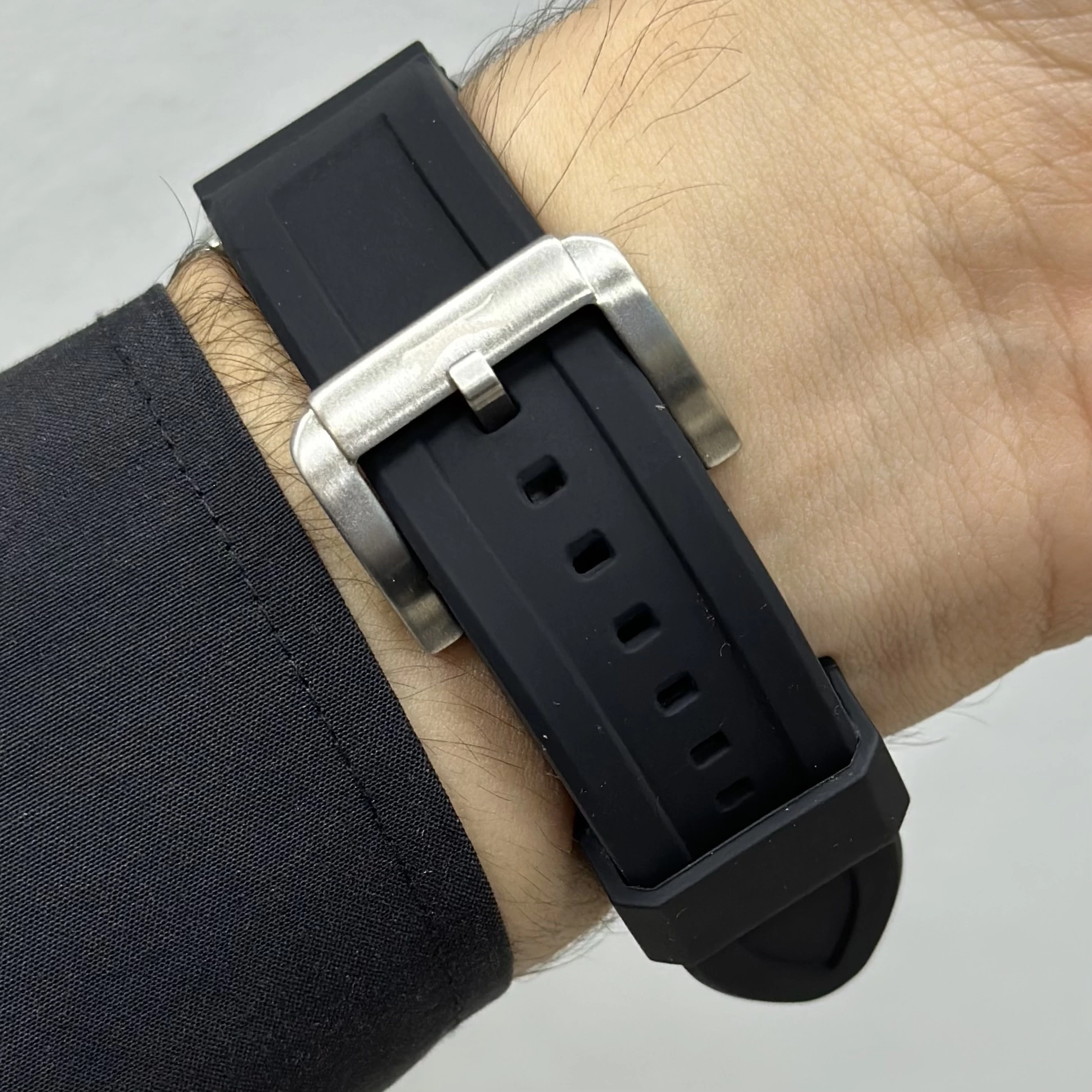 Slazenger Siyah Silikon Kordon Erkek Kol Saati