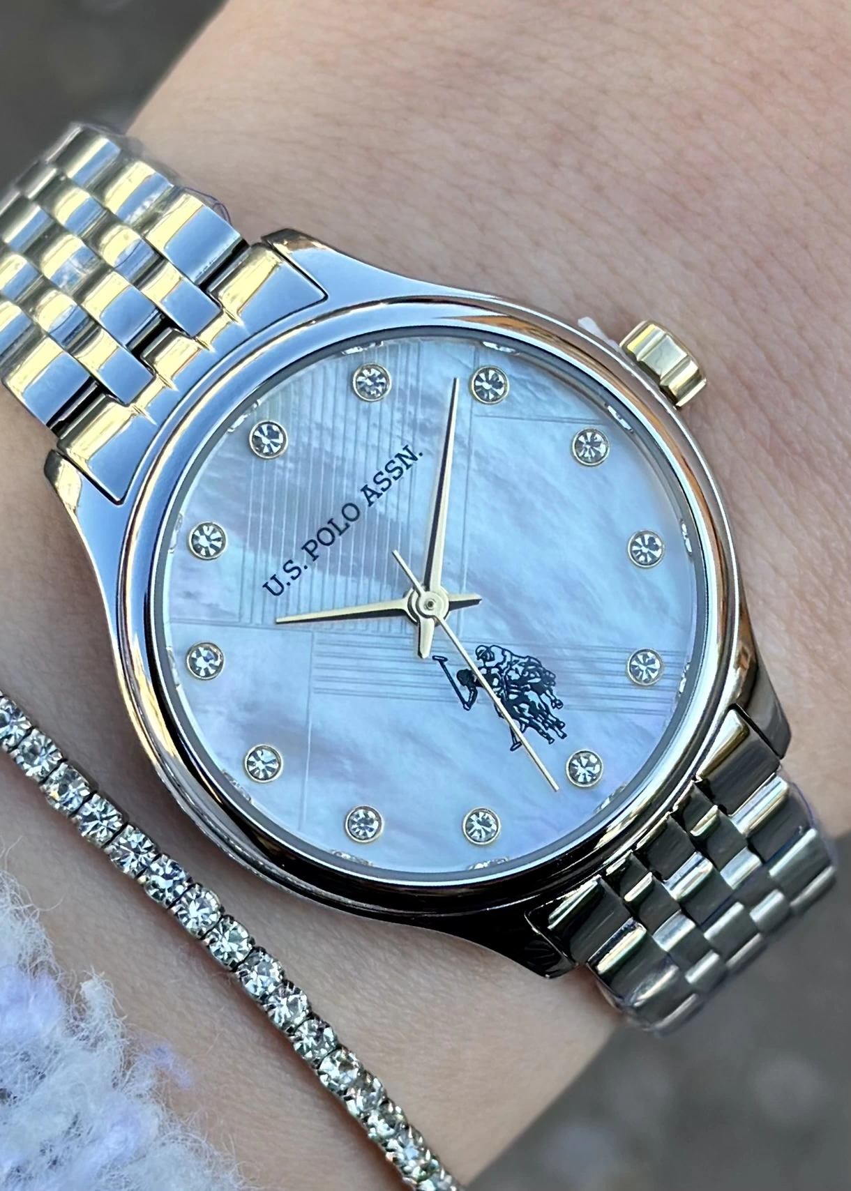 U.S. Polo Assn. USPA2071-01 Metalik Gri Kadın Kol Saati