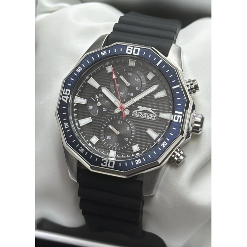 Slazenger Siyah Silikon Kordon Erkek Kol Saati