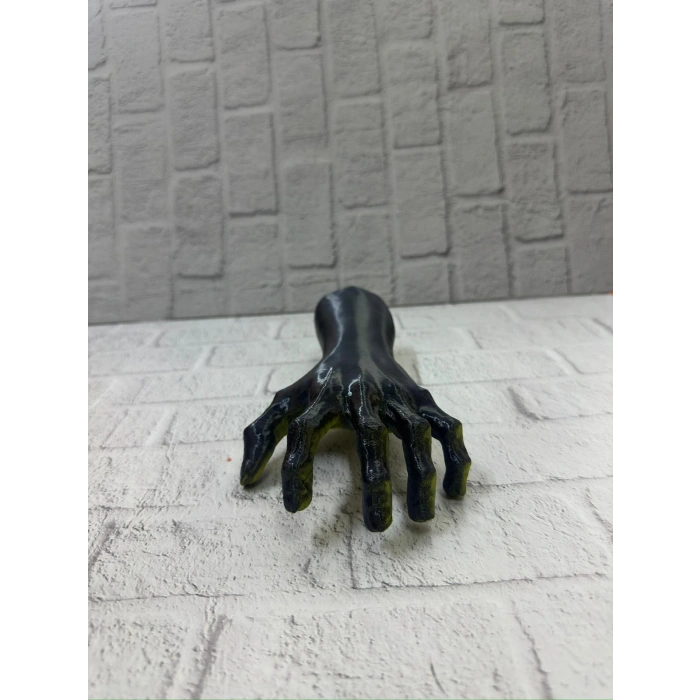 Dekoratif El Heykeli 22×7 cm Fantastik Koleksiyonluk Masaüstü Figür