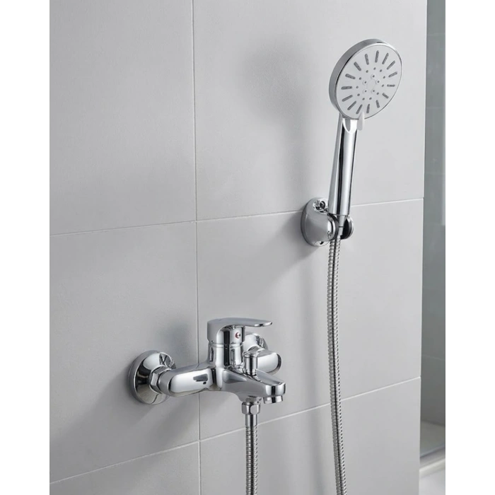 4 Kademeli Krem Duş Seti El Duşu Başlığı Spiral Hortum ve Duvar Askısı