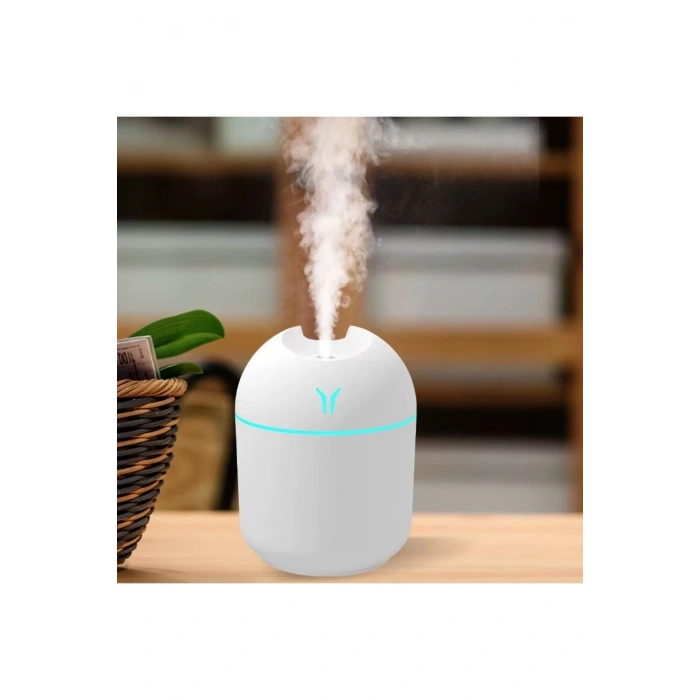 Işıklı Kuru Havayı Azaltan ve Aromaterapi Deneyimi Sunan Hava ve Oda Nemlendirici 220 ML 8x8x10cm (5