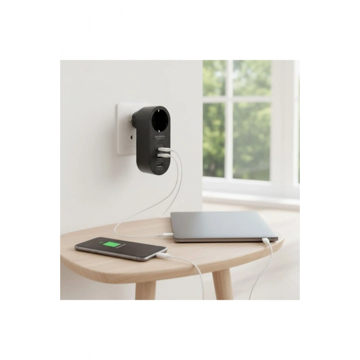 2 USB,1 TYPE-C Girişli 1'li Çocuk Korumalı,Isıya Karşı Dayanıklı 2500Watt Termal Akım Korum