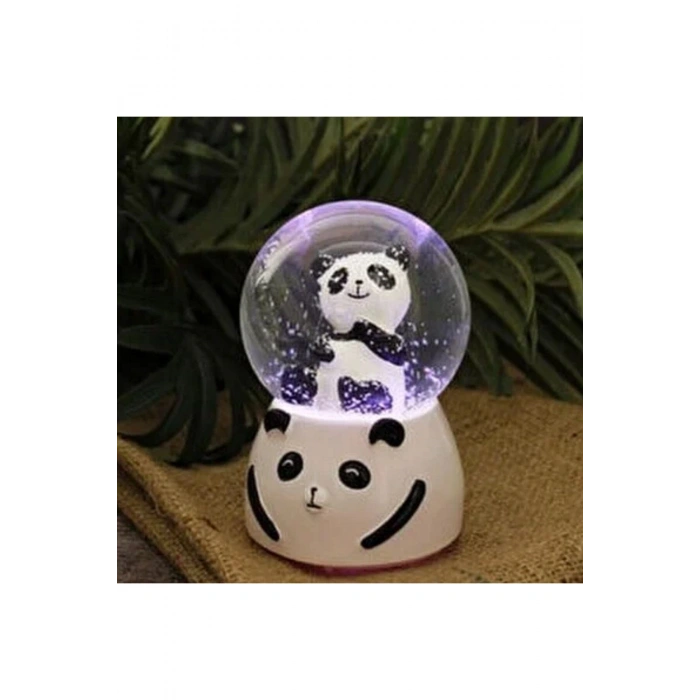 Pilli Işıkl�� Müzikli Kar Küresi–Sevimli Panda Figürlü Eğlenceli Masaüstü Biblo, LED Aydınlatmalı De