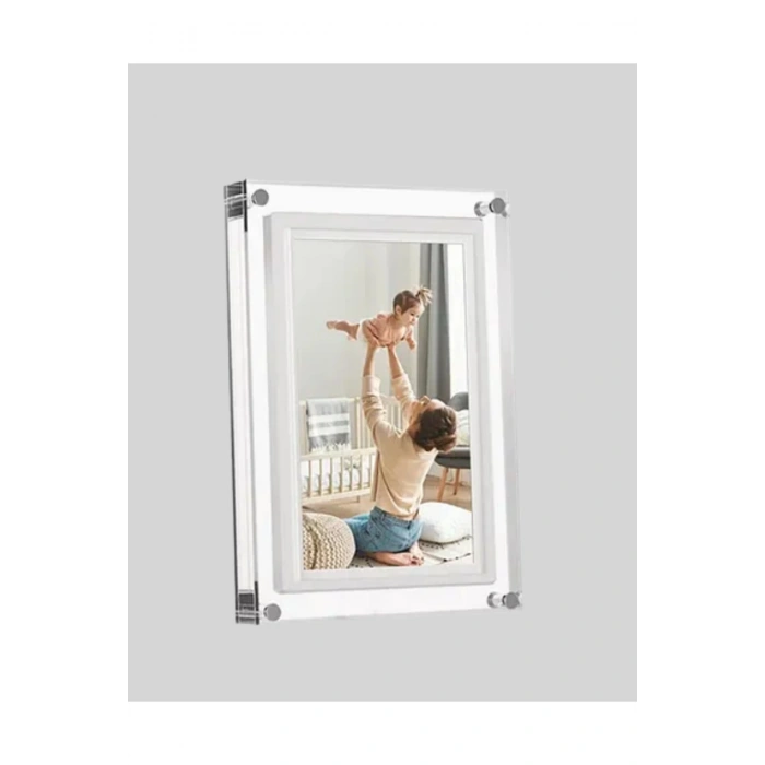 Kompakt Tasarımlı 7 İnç Dijital Fotoğraf Çerçevesi – Modern ve Şık Görünüm