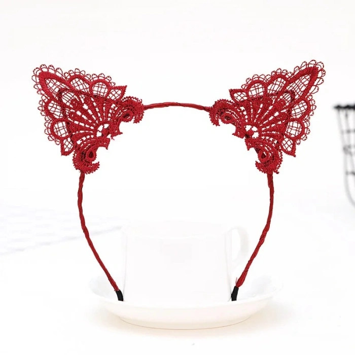 Dantelli Kırmızı Kedi Tacı - Vintage Tarz Dantel Kedi Kulak
