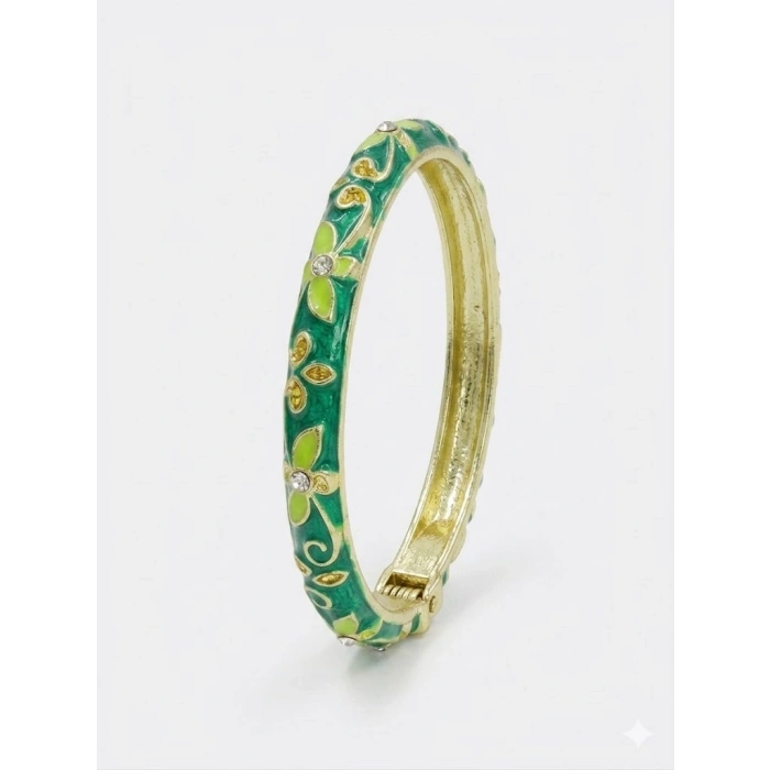 Mystic Emerald Mine İşlemeli Kelepçe Bileklik - Kbl0465