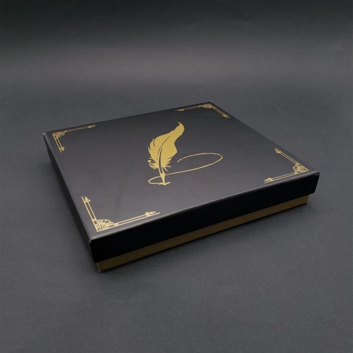 Tüylü Kalem Tasarımlı Hediye Kutusu