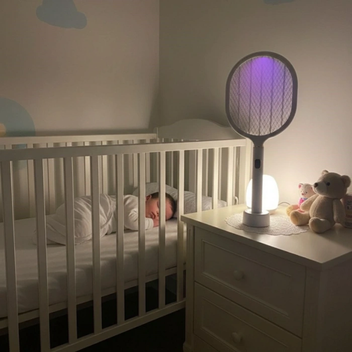 USB Şarjlı Beyaz Renk Kendiliğinden Standlı Şarj Göstergeli UV Işıklı Sinek Öldürme Raketi LTD-718 (5324)