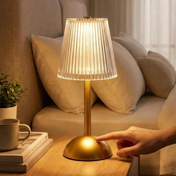 Uzun Klasik Çizgili Model LED Masa Lambası – Dokunmatik, 3 Renk Işık Modlu, Şarjlı Dekoratif Gece Lambası (5324)