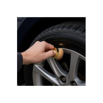 Hazneli Lastik Parlatma Fırçası