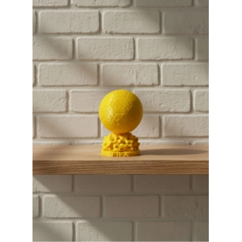 Mini FIFA Futbol Topu Biblo Sarı Renk 10cm Spor Temalı Dekor
