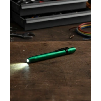 Cep Tipi LED Kalem Fener Hassas Alanlar İçin Pratik Çözüm