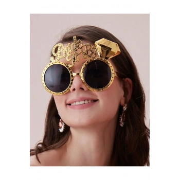 Altın Renk Bride To Be Yazılı Gelin Gözl��ğü 15x10 cm (5324)