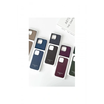 İphone 15 Pro Max Kılıf Karen Magsafe Kapak - Siyah