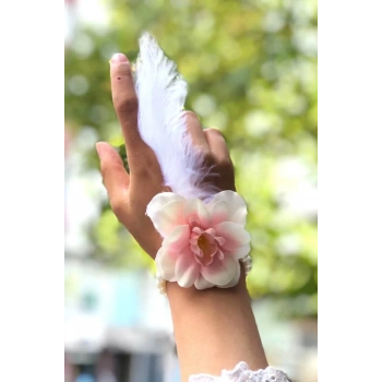 Bride to be Nedime Gelin Bilekliği Tüy ve İnci Boncuk Detaylı Somon Renkli Bekarlığa Veda Partisi Bilekliği 10 Adet (5324)