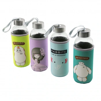 CAM ŞİŞE  MATARA SULUK  RESİMLİ BEZ KILIFLI - TAŞIMA İPLİ   420ML   KROM KAPLAMA PLS.KAPAK (5324)