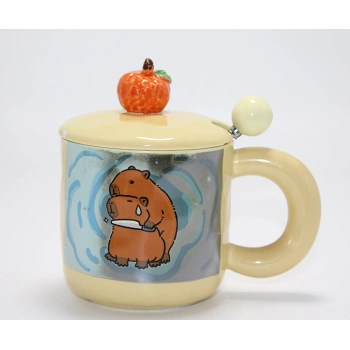 Capybara Desenli Kapaklı Kaşıklı Porselen Kupa Bardak