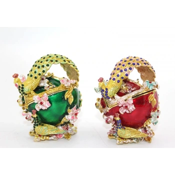 SW Taşlı Tavuskuşu Kutu