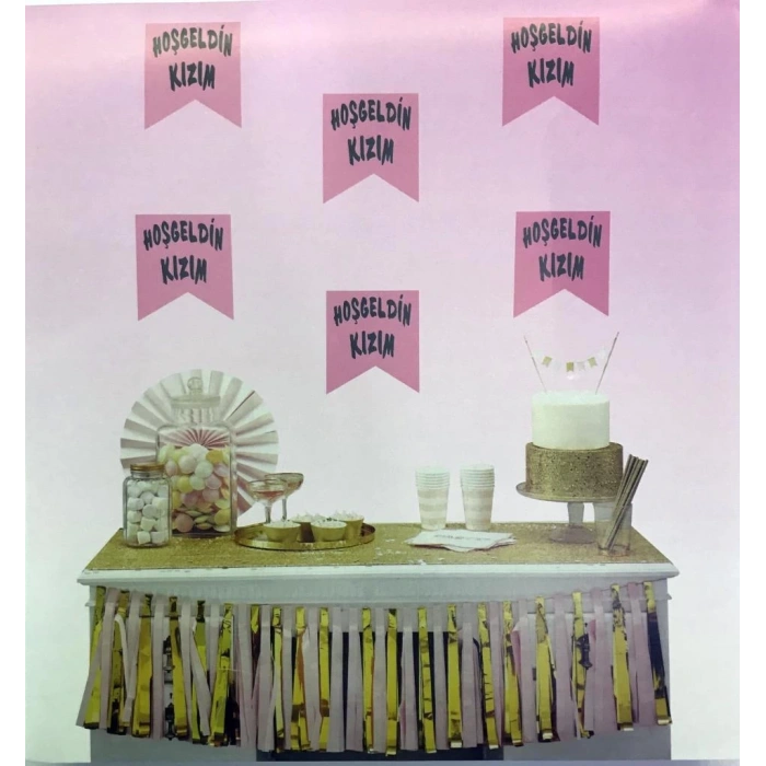 Nessiworld  Pembe Üzeri Gümüş Renk Hoşgeldin Kızım Bayrak Süs