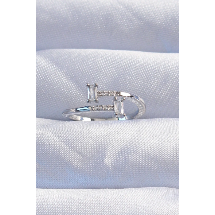 Pirinç Gümüş Renk Zirkon Taşlı Geometrik Ayarlanabilir Yüzük