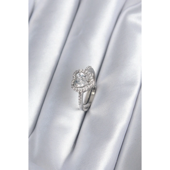 Pirinç Gümüş Renk Zirkon Taşlı Kalp Charm Model Kadın Yüzük